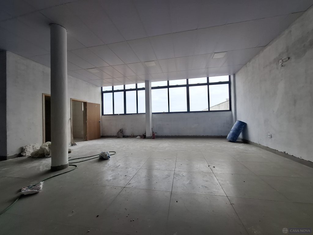 Loja para alugar no Manoel Valinhas com 250 m² — foto 3