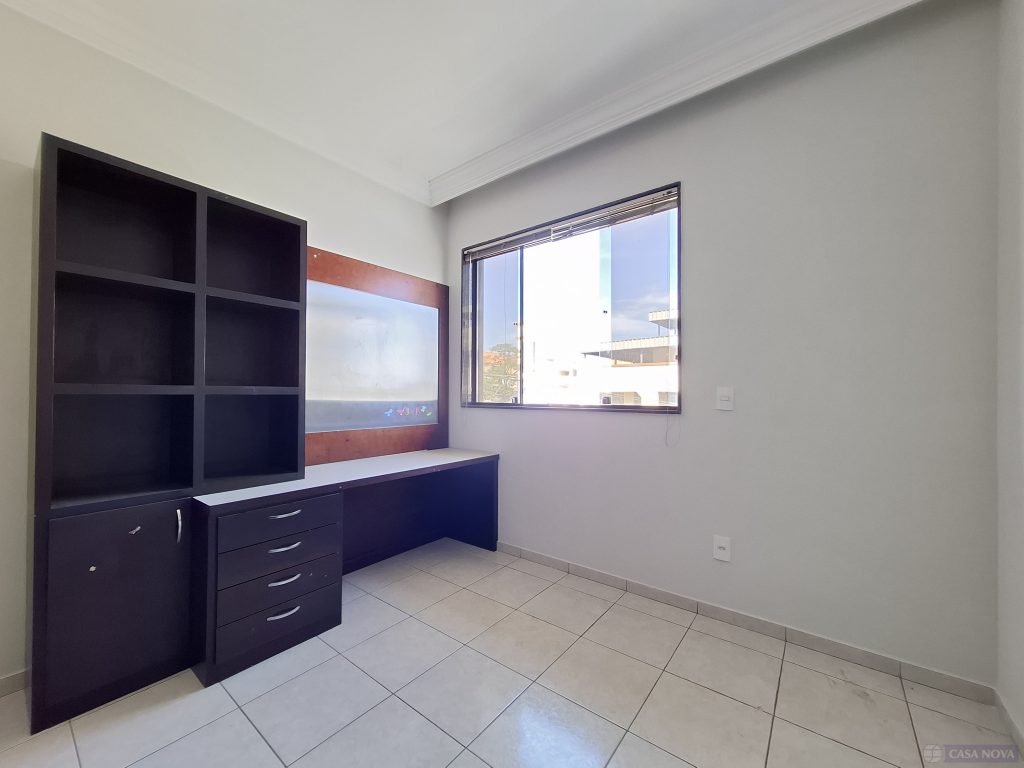 Apartamento para alugar na Vila Belo Horizonte com 300 m², 5 quartos e 4 vagas — foto 4