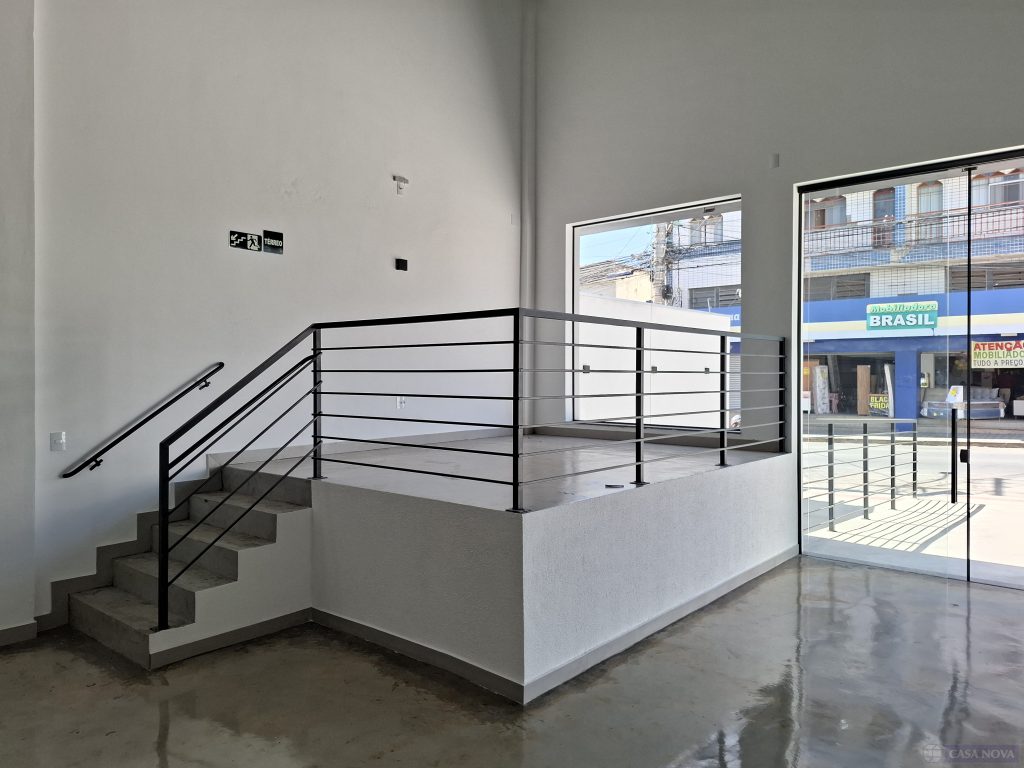 Galpão para alugar no São José com 645 m² — foto 3