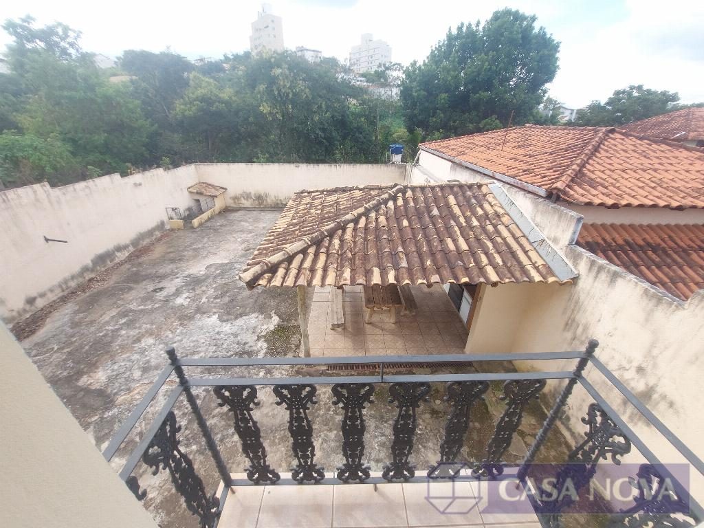 Casa para alugar no Belvedere com 100 m² e 3 quartos — foto 3