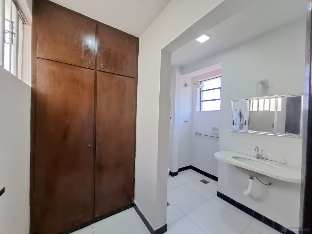 Apartamento para alugar no Centro com 105 m², 3 quartos e 1 vaga — foto 4