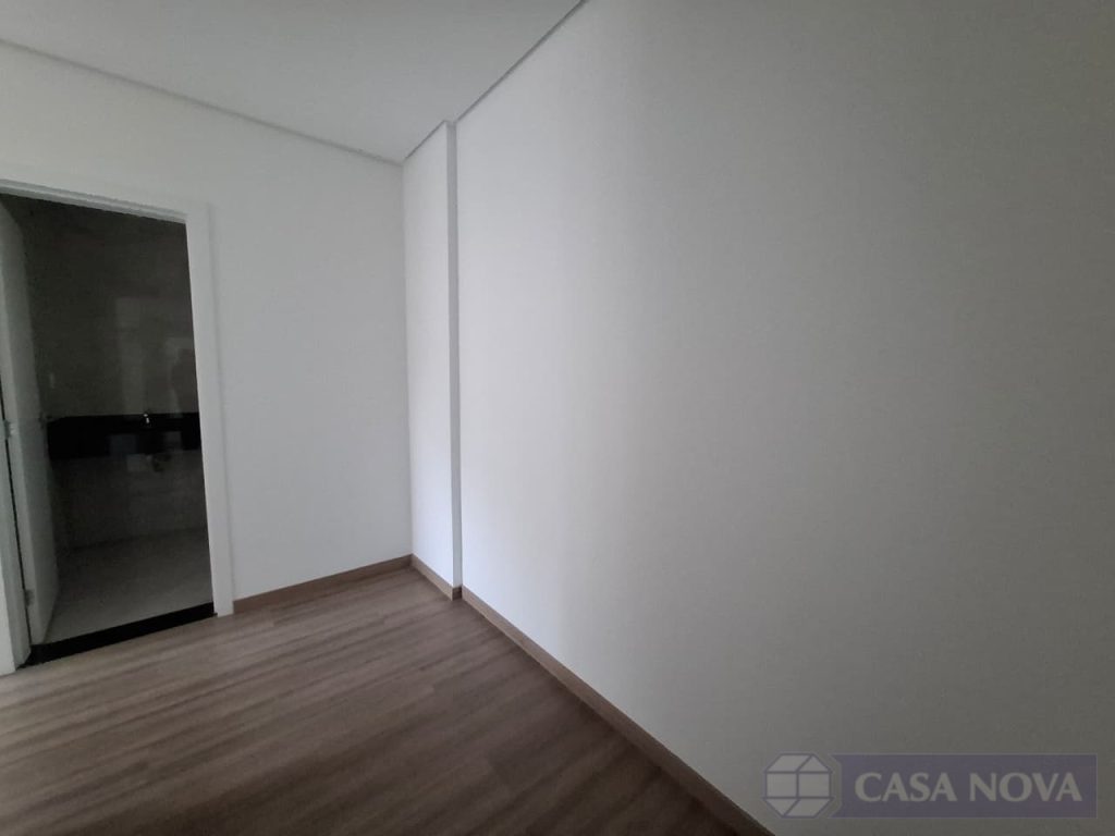 Apartamento à venda no Centro com 120 m², 3 quartos e 2 vagas — foto 2