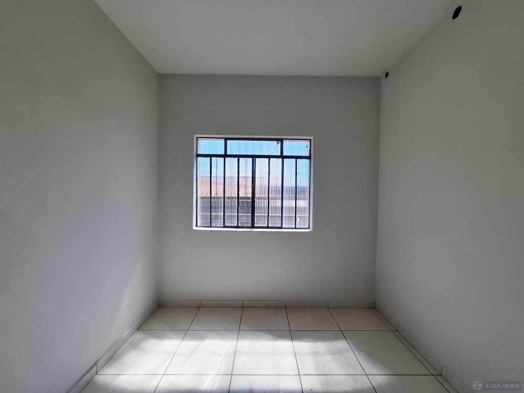 Casa para alugar no Catalão com 100 m², 4 quartos e 1 vaga — foto 2