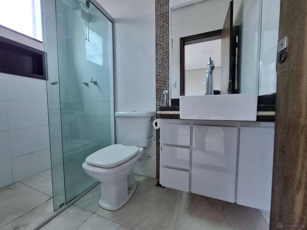 Casa para alugar no São Roque com 100 m², 5 quartos e 2 vagas — foto 3